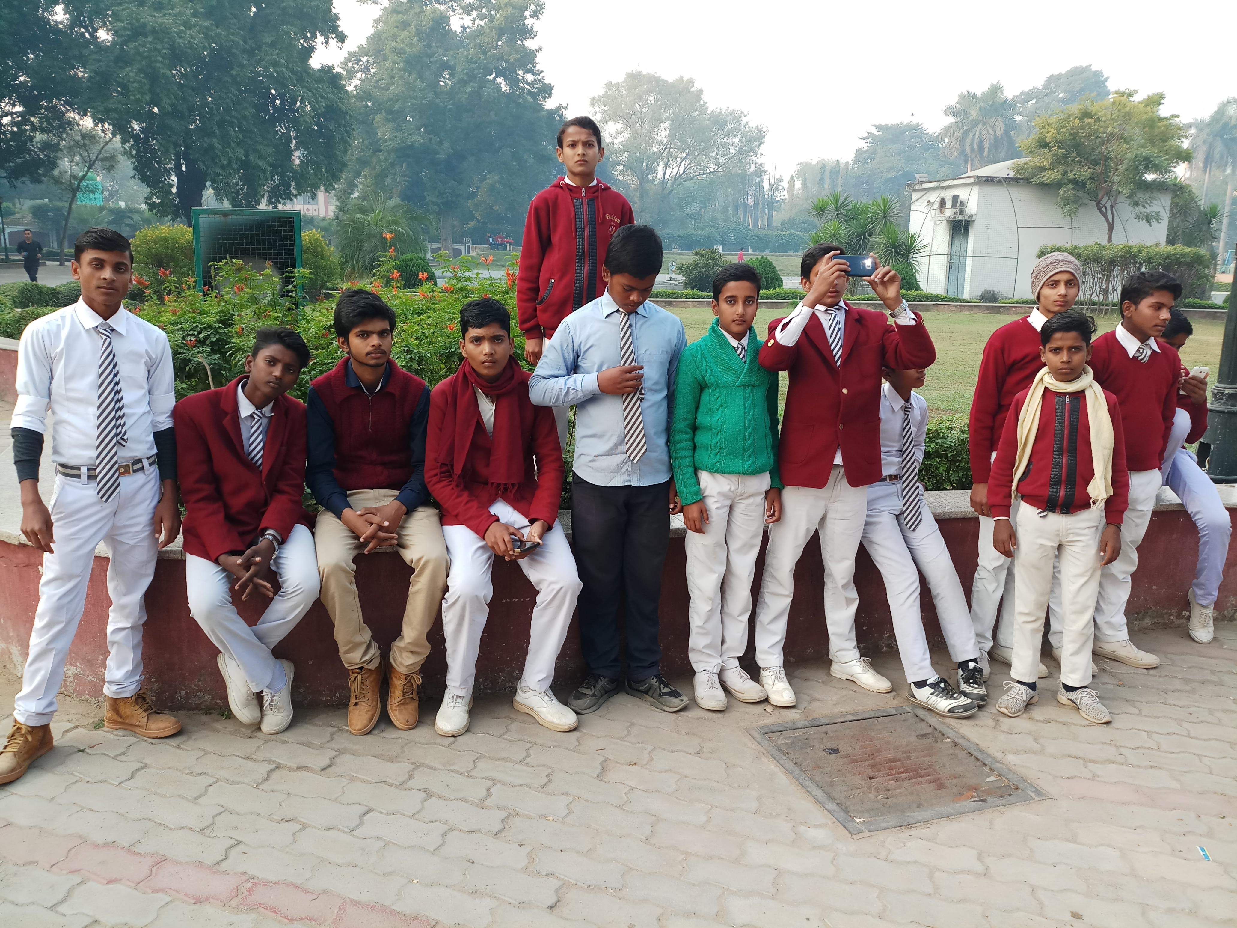 subhash public school noneya